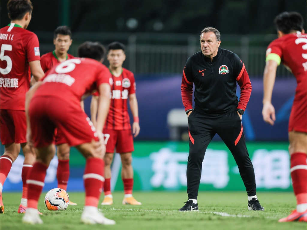 各界的广泛 各界的广泛