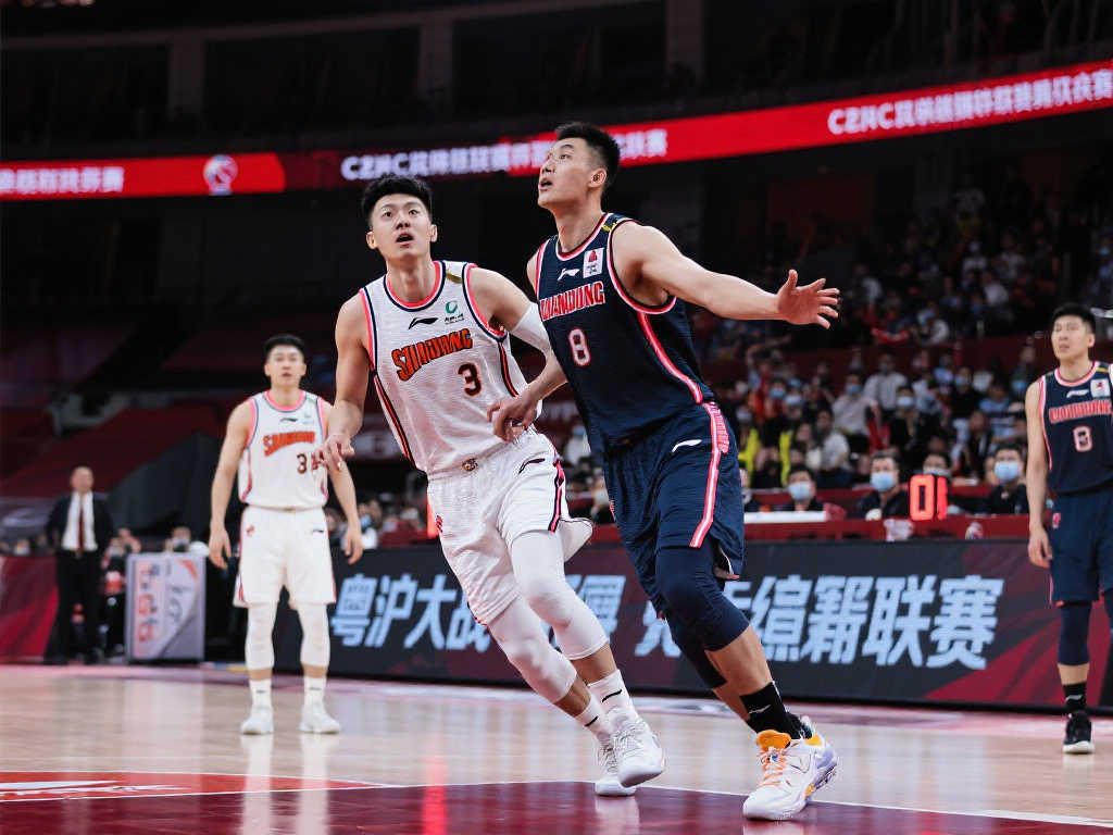 无数球迷的 无数球迷的