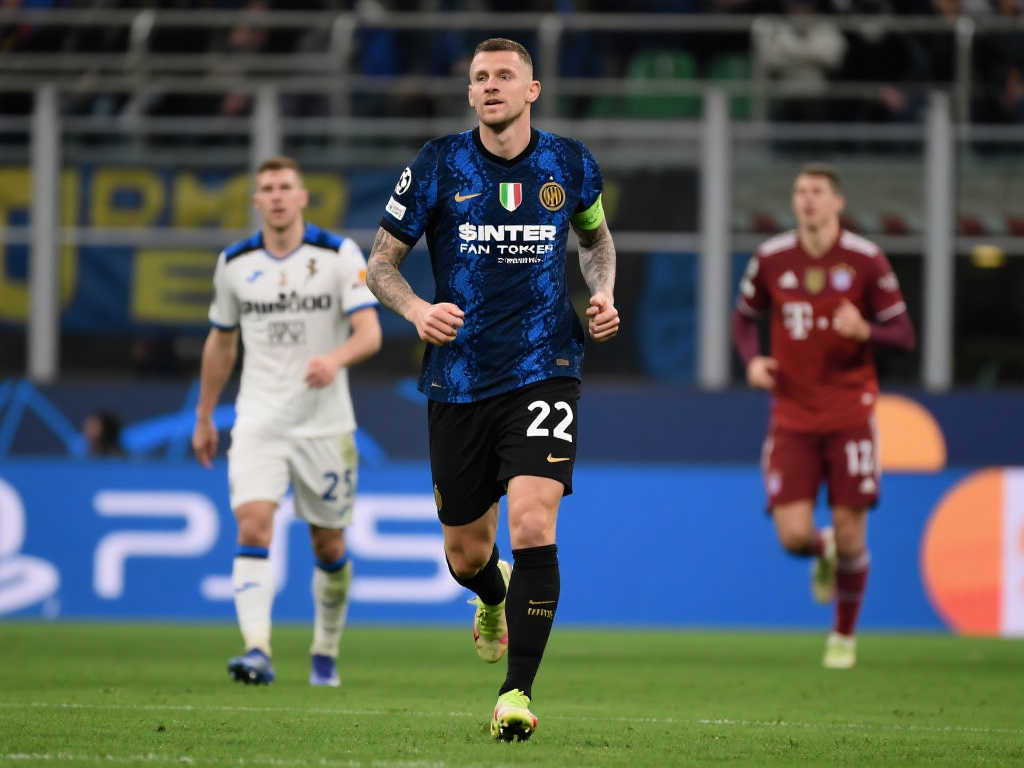 入國際足球 入國際足球